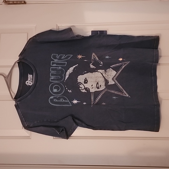 Lucky Brand Tops - Lucky Brand small graphic tee